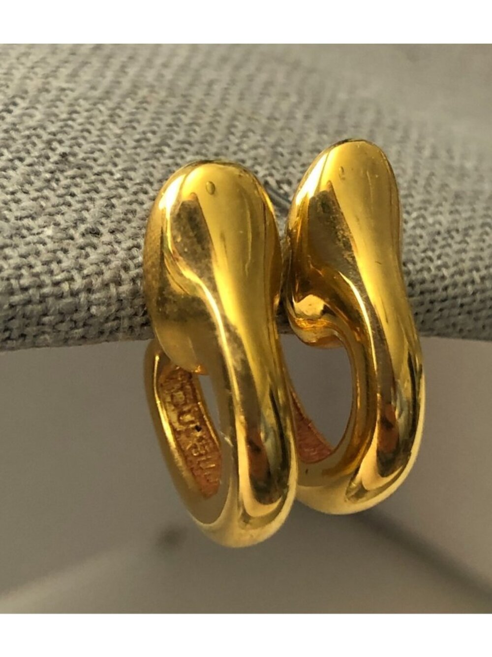 Vintage Liz Claiborne Earrings Chunky Door Knocker Hoops Gold Tone 1" Long MINT